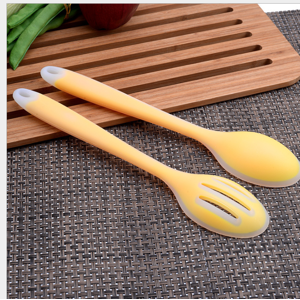 硅膠廚具性價比怎么選？平價食品級款式科普推薦【行業(yè)百科】