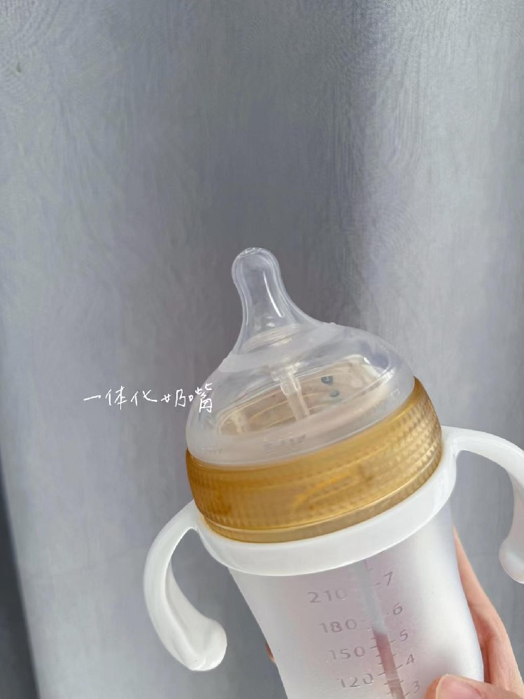 母嬰級硅膠制品價格，小型硅膠制品定做收費標(biāo)準(zhǔn)【行業(yè)百科】
