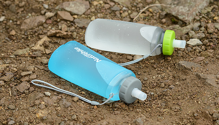 硅膠杯子能裝開水嗎,硅膠水杯可以裝開水嗎 硅膠杯子能裝開水嗎,硅膠水杯可以裝開水嗎