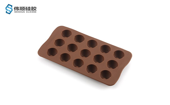 硅膠制品怎么避免白點的產生 硅膠制品怎么避免白點的產生