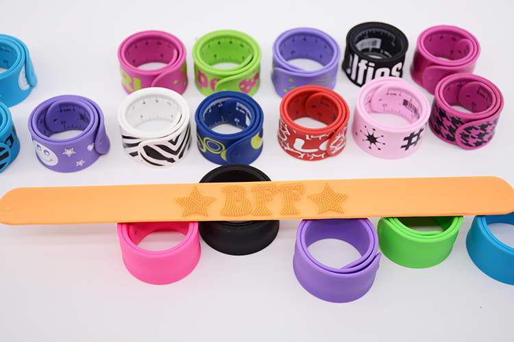 硅膠廚房用品,硅膠廚房用品為什么這么受歡迎,硅膠廚房用品的優(yōu)點 硅膠廚房用品,硅膠廚房用品為什么這么受歡迎,硅膠廚房用品的優(yōu)點