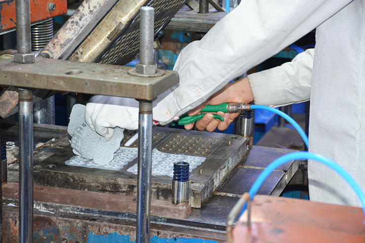 硅膠制品定制時候的樣品模,硅膠制品為什么要做樣品模,硅膠大貨模具與樣品模的區別 硅膠制品定制時候的樣品模,硅膠制品為什么要做樣品模,硅膠大貨模具與樣品模的區別