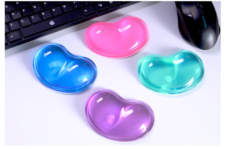 硅膠鼠標(biāo)墊和橡膠鼠標(biāo)墊哪個更好用 硅膠鼠標(biāo)墊和橡膠鼠標(biāo)墊哪個更好用