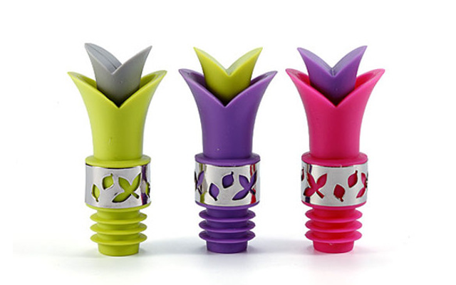 硅膠五金配件 硅膠洗菜藍 為什么硅膠制品不好拆邊