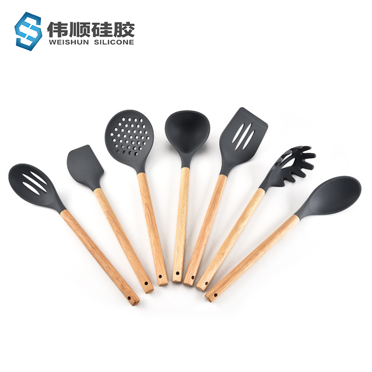 1594176013584269.jpg 1594176013584269